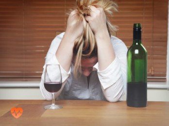 Панические атаки при алкоголизме в Намцах